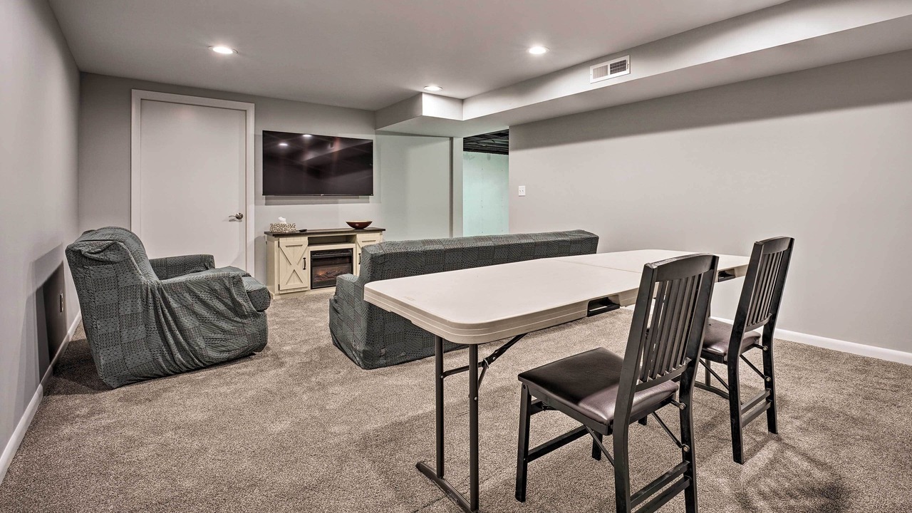 Photo of Bedroom in Jenison