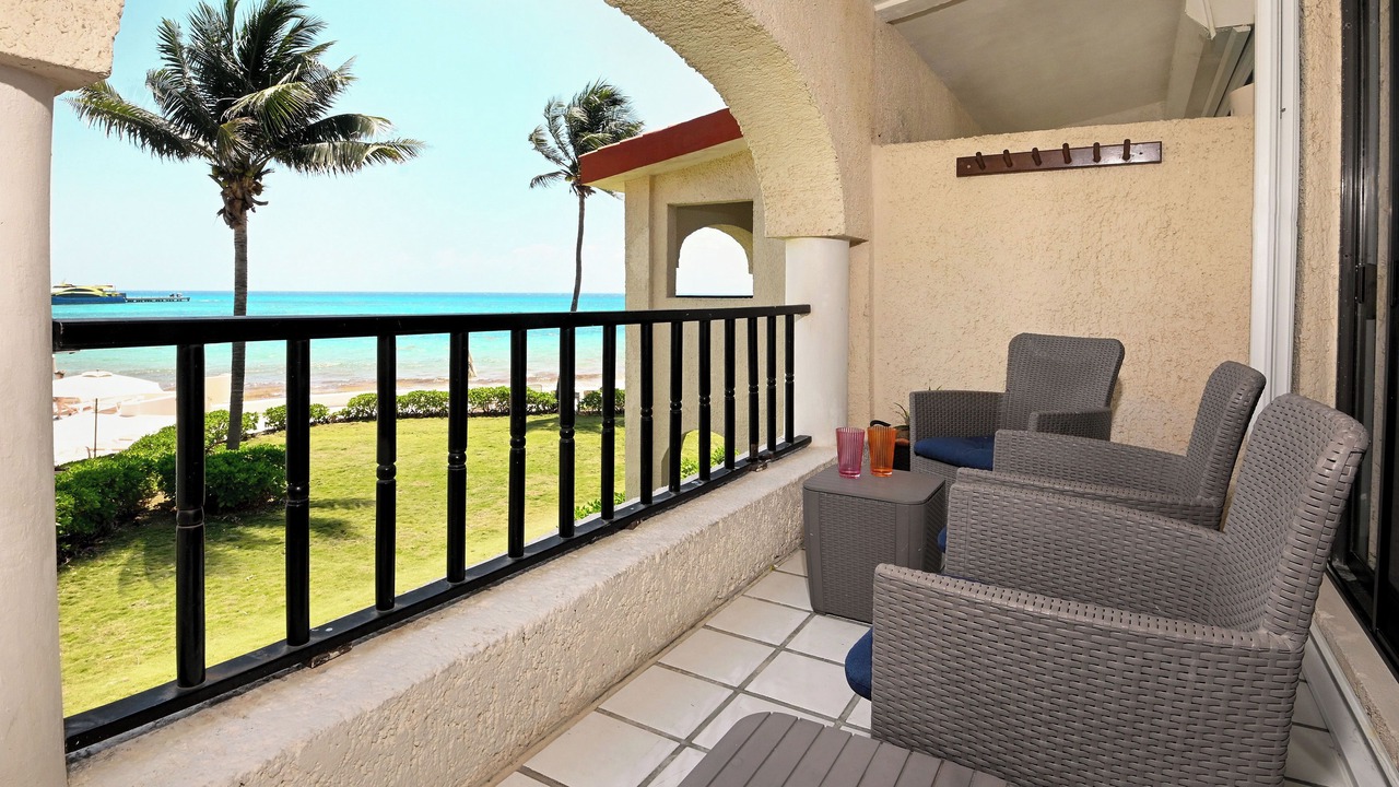 Photo of Patio Balcony in Playacar Fase I