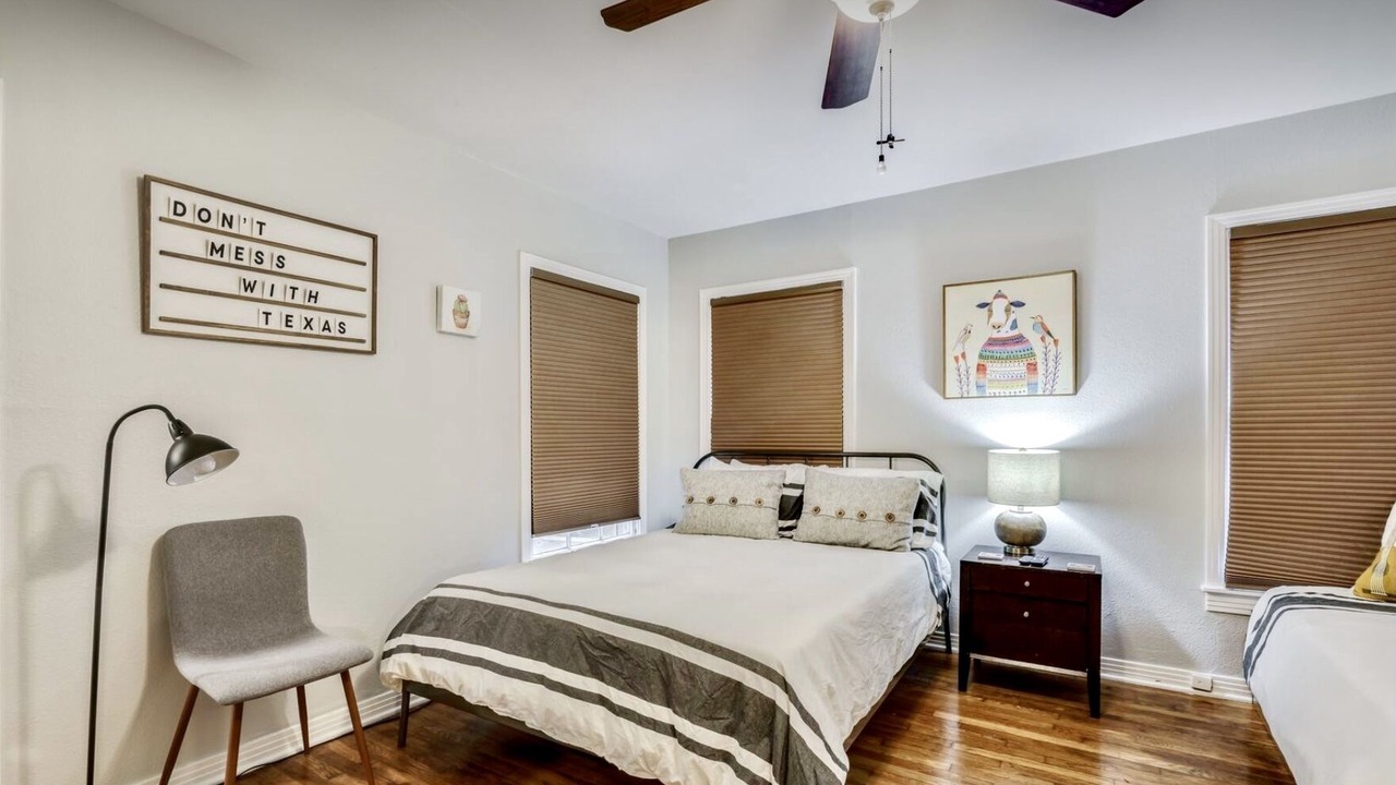 Photo of Bedroom in Fort Worth Cultural District