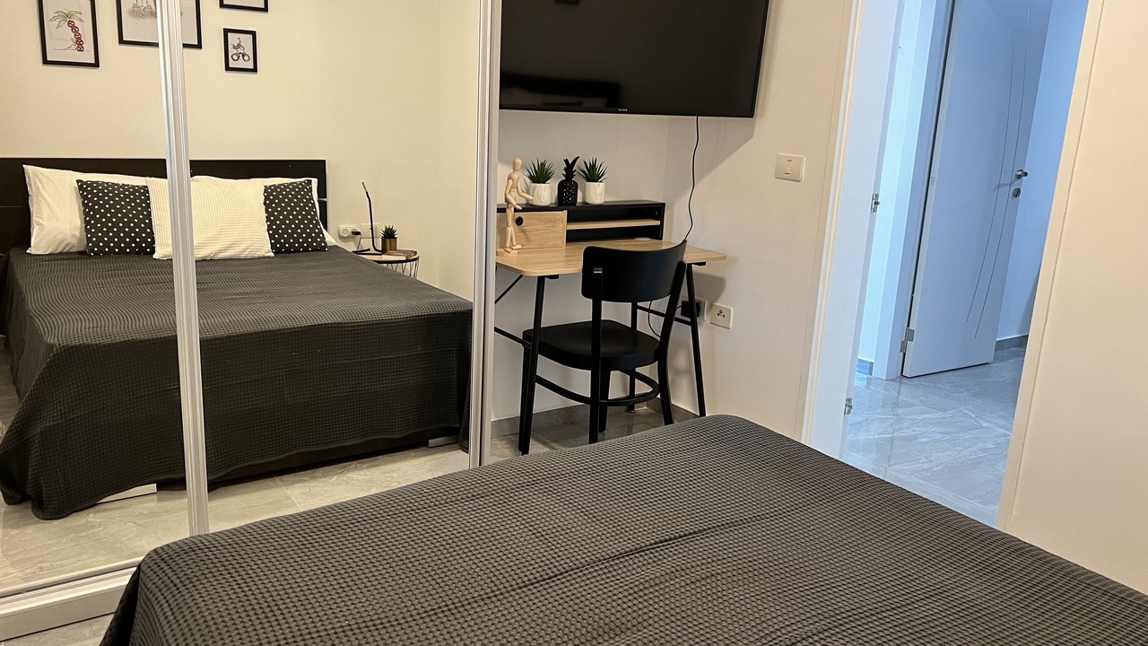 Photo of Bedroom in Tel Aviv Promenade