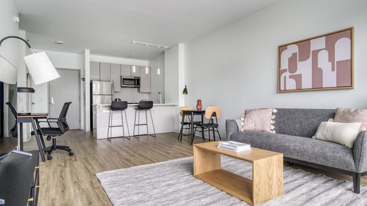 Photo of Livingroom in West Loop