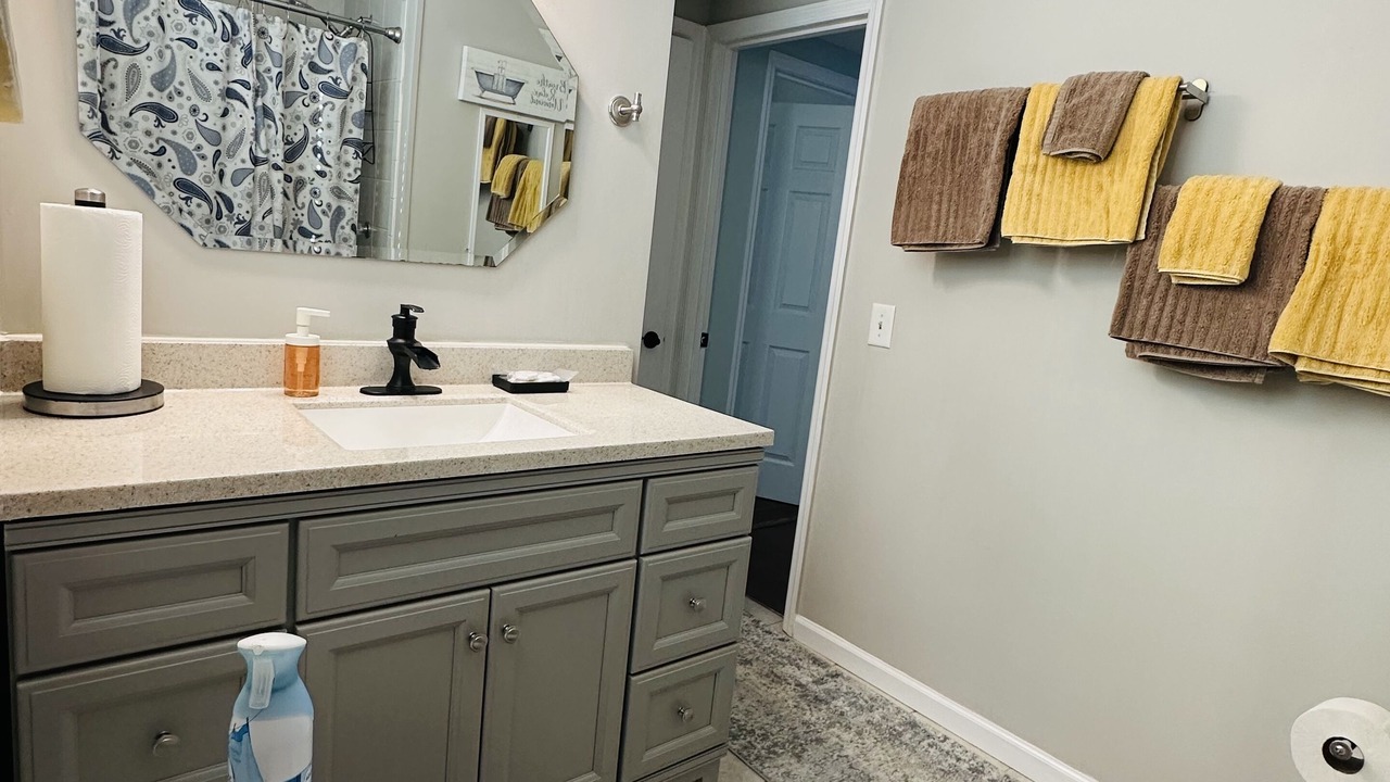 Photo of Bathroom in East Brainerd