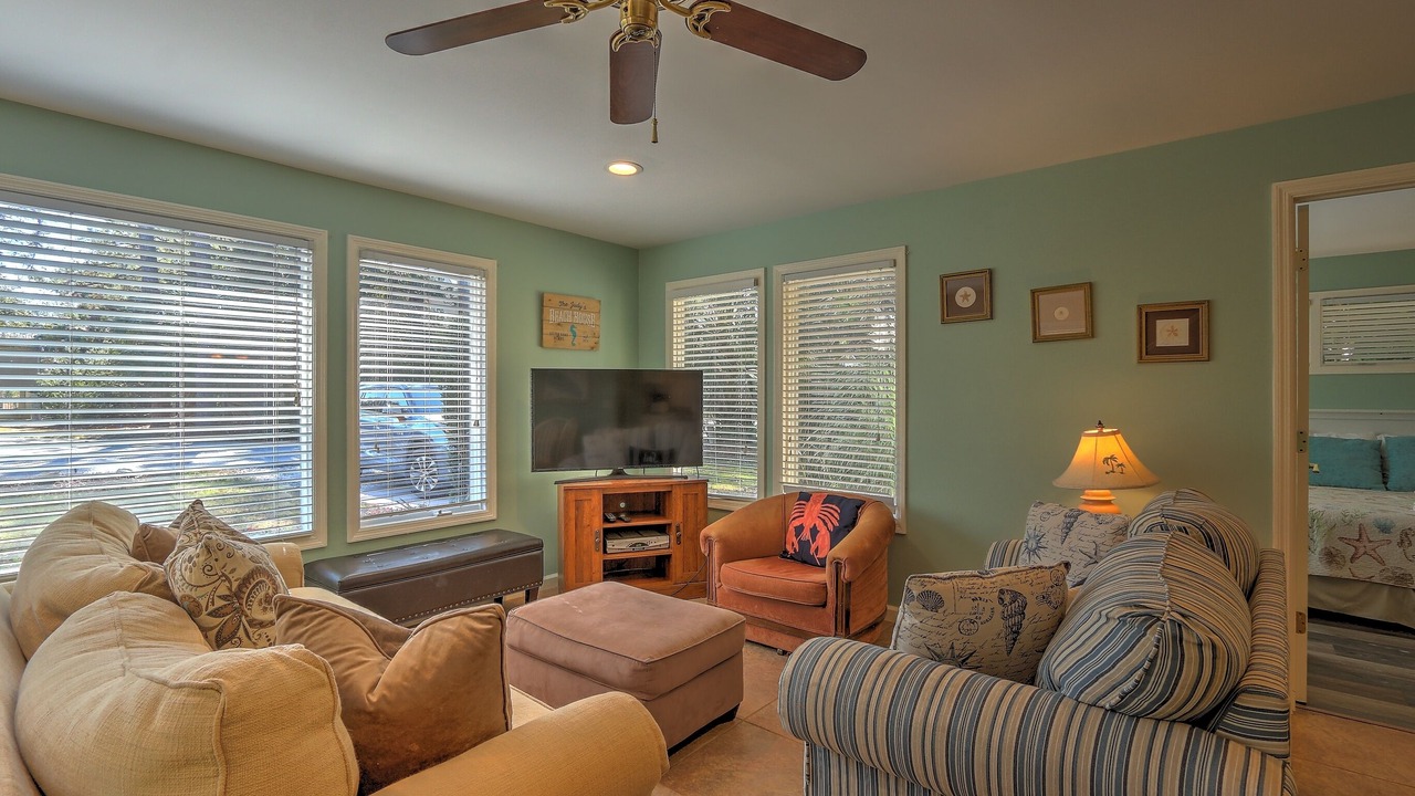 Photo of Livingroom in Folly Field