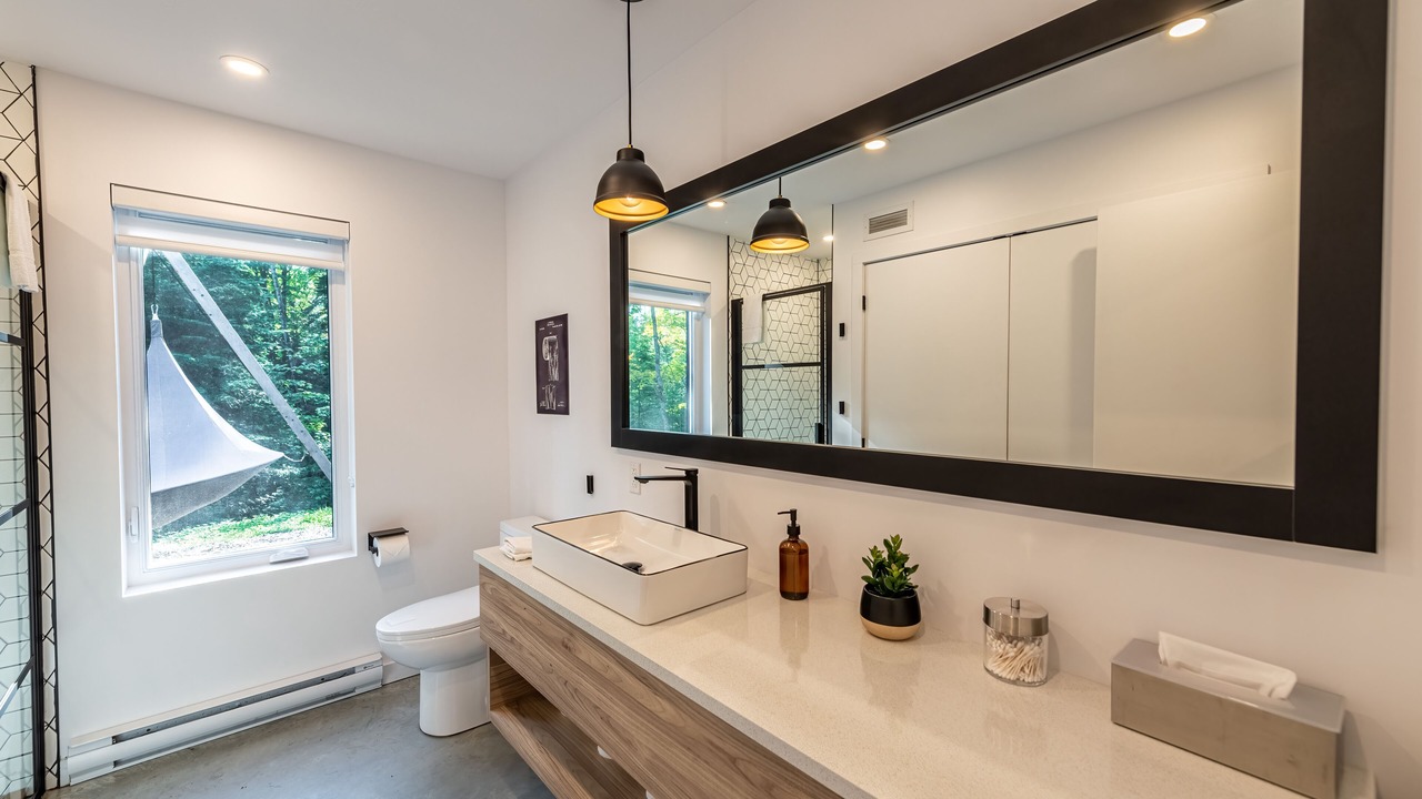 Photo of Bathroom in Petite-Riviere-Saint-Francois