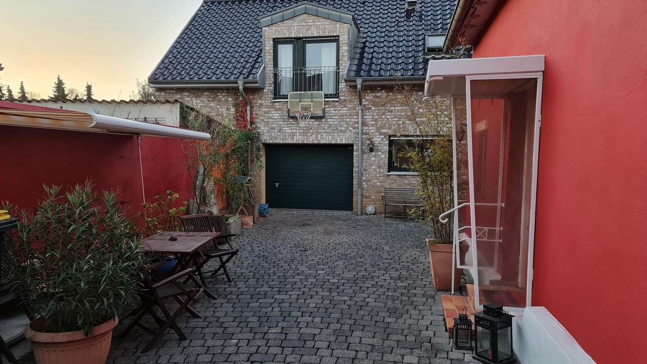 Photo of Outdoor in Langel