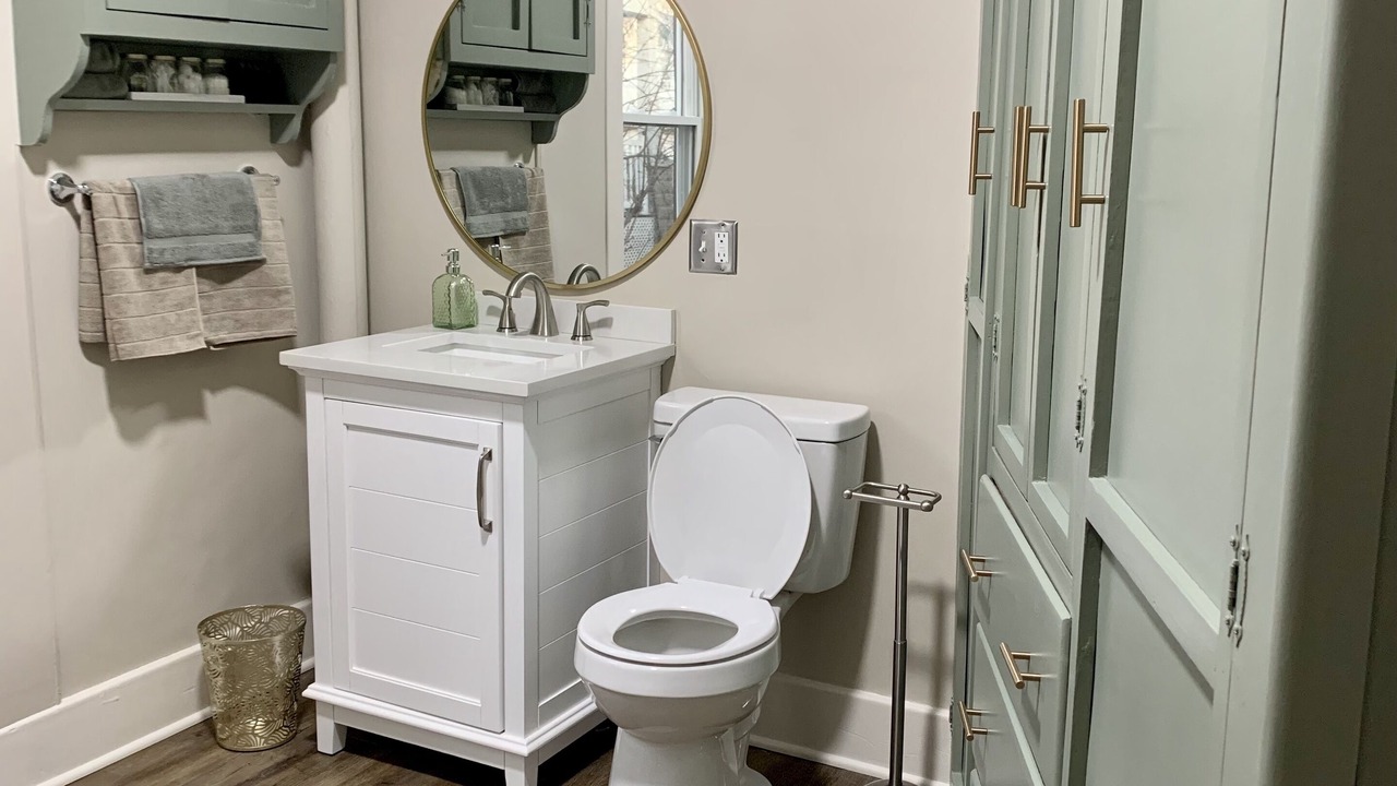 Photo of Bathroom in Urbana