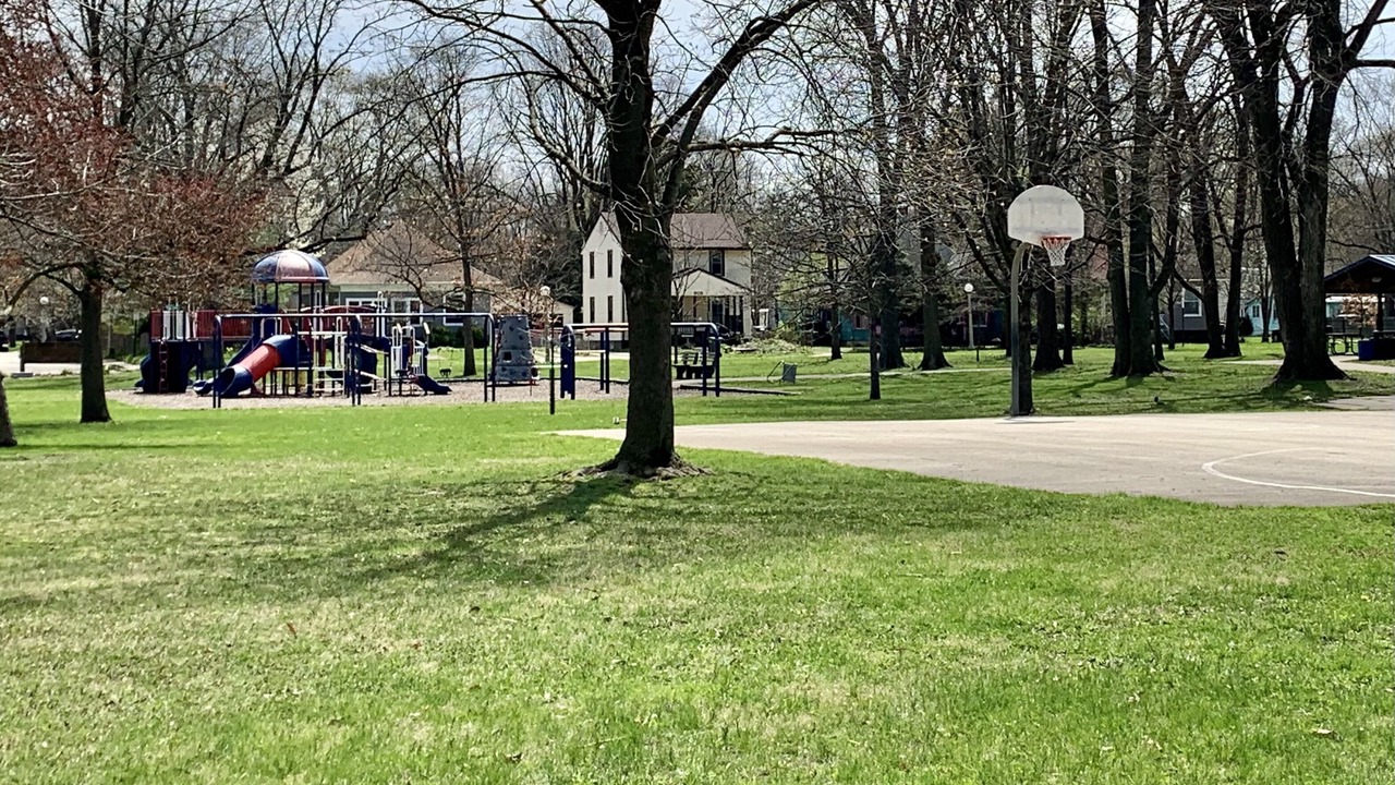 Photo of Others in Urbana