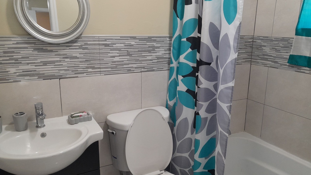 Photo of Bathroom in Lucaya