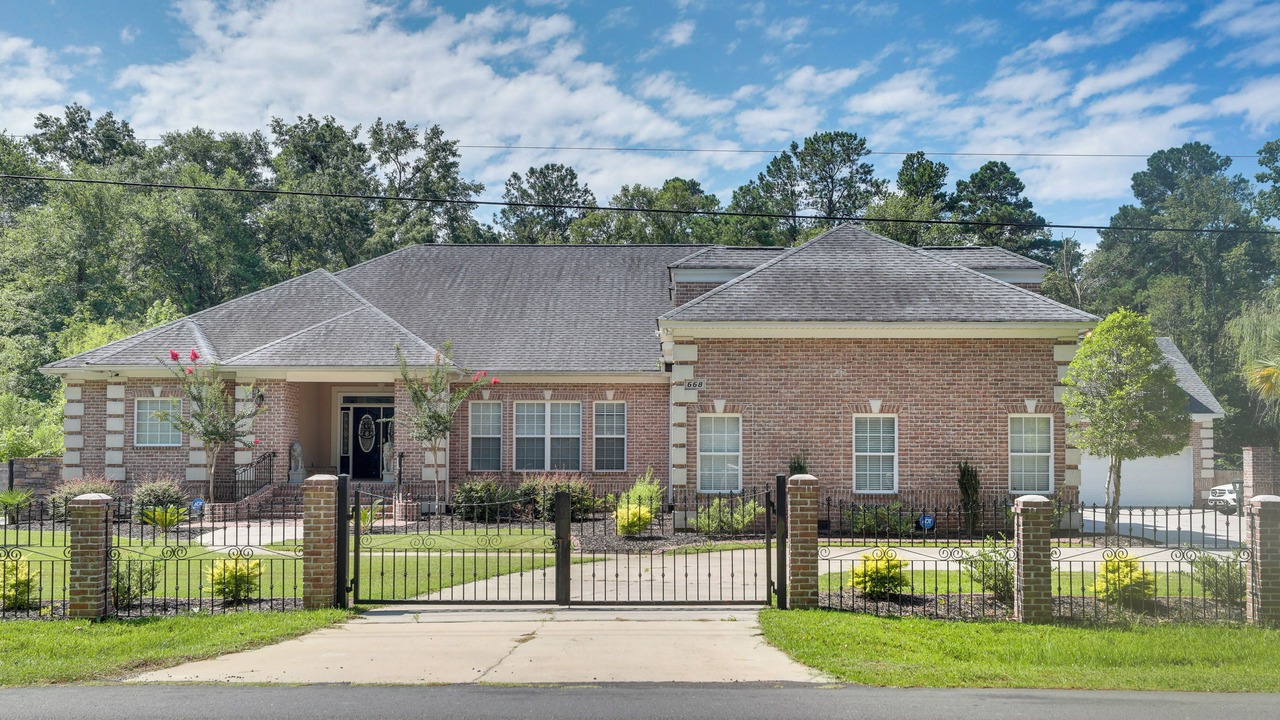 Photo of Outdoor in Summerville