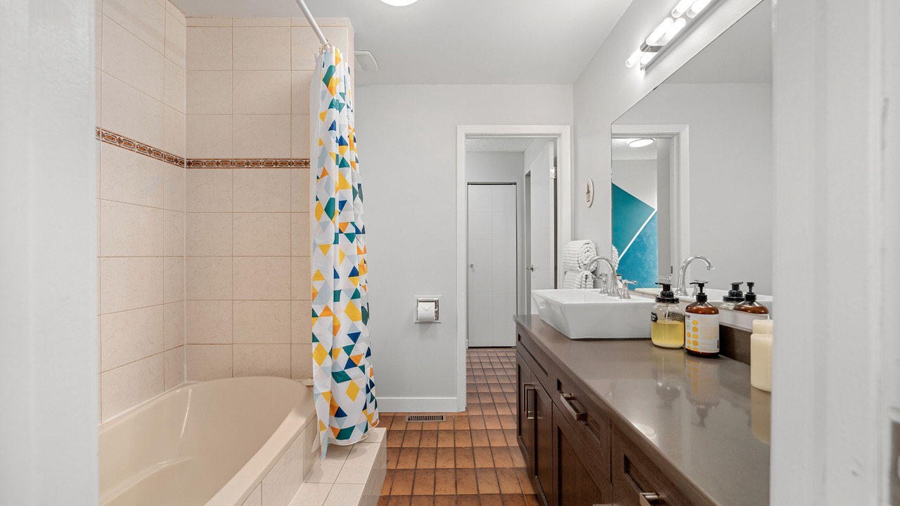 Photo of Bathroom in Bridgeland
