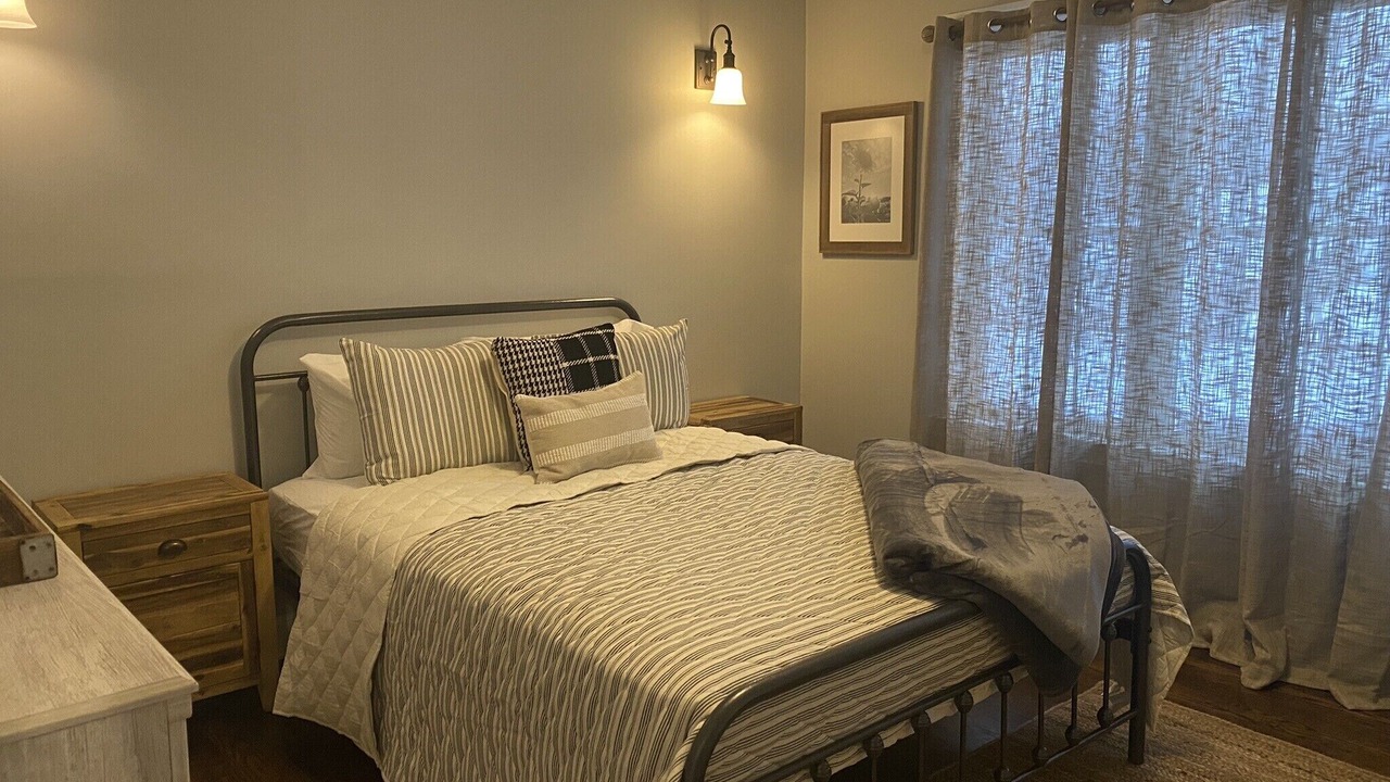 Photo of Bedroom in Southold