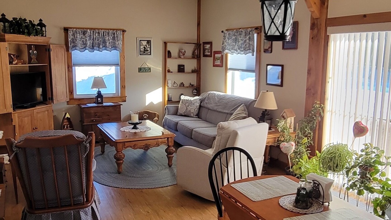 Photo of Livingroom in Littleton