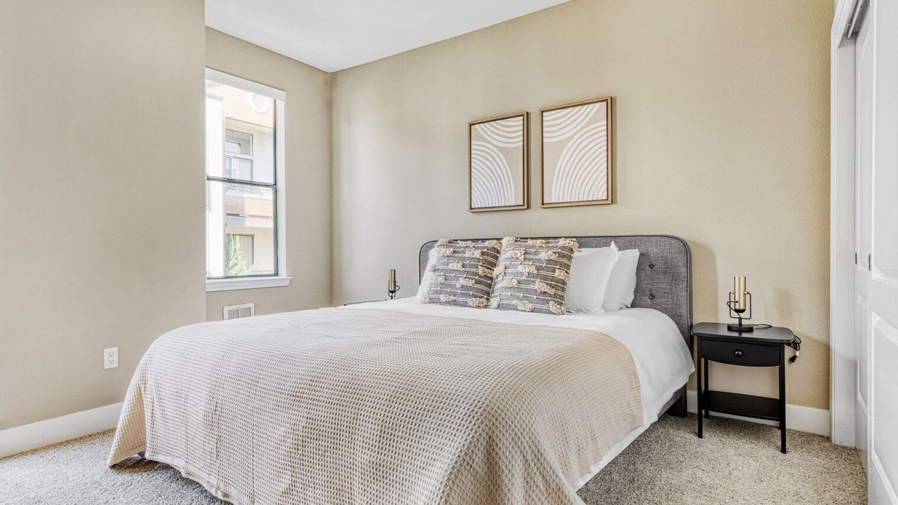 Photo of Bedroom in East San Mateo