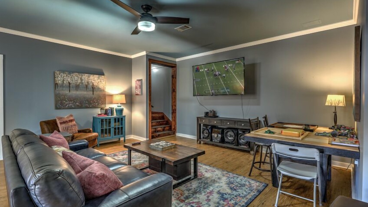 Photo of Livingroom in East Ellijay