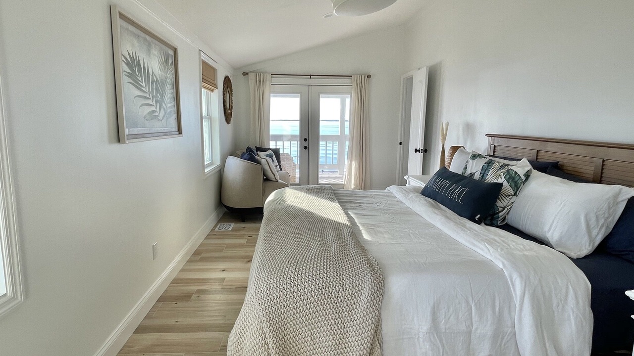 Photo of Bedroom in Treasure Cay