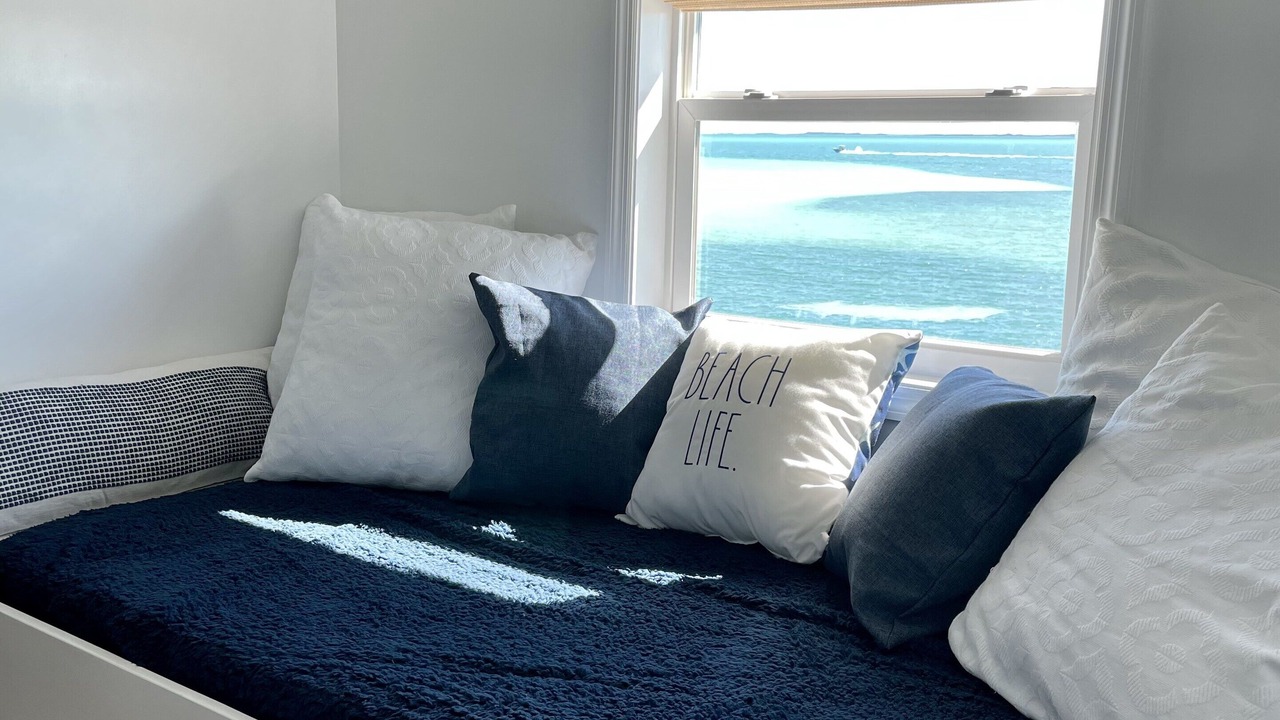 Photo of Bedroom in Treasure Cay