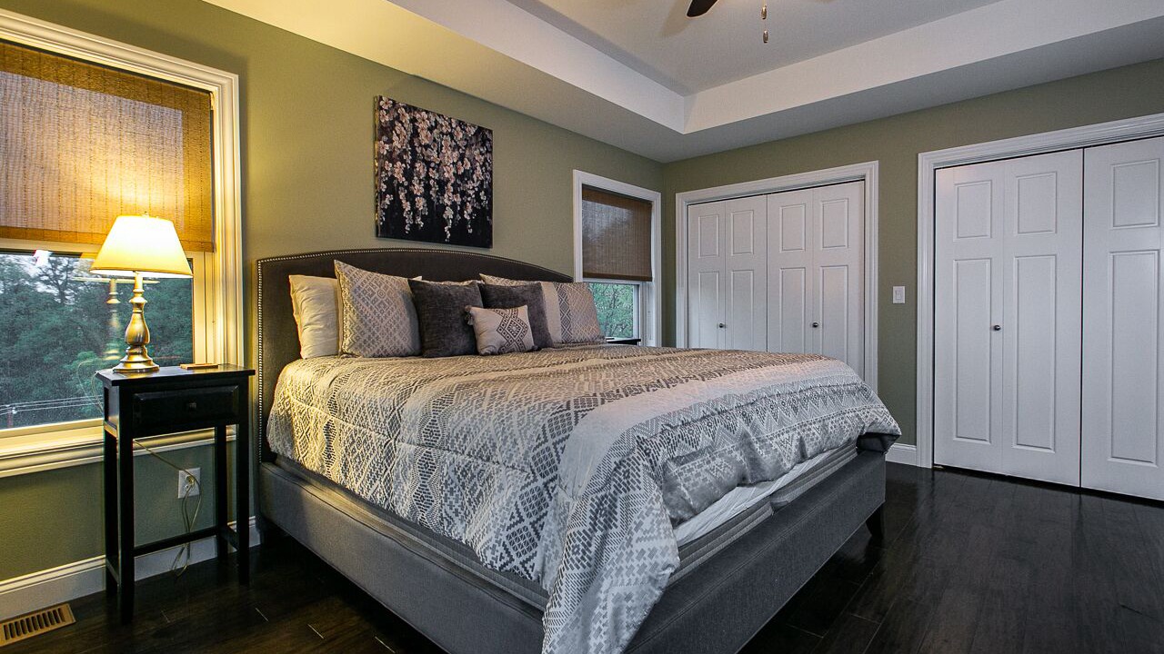 Photo of Bedroom in Dubuque