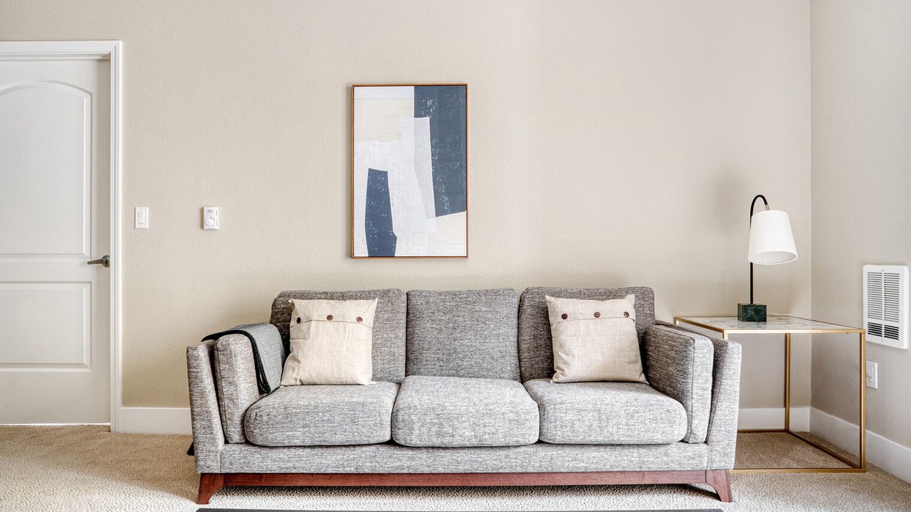 Photo of Livingroom in East San Mateo