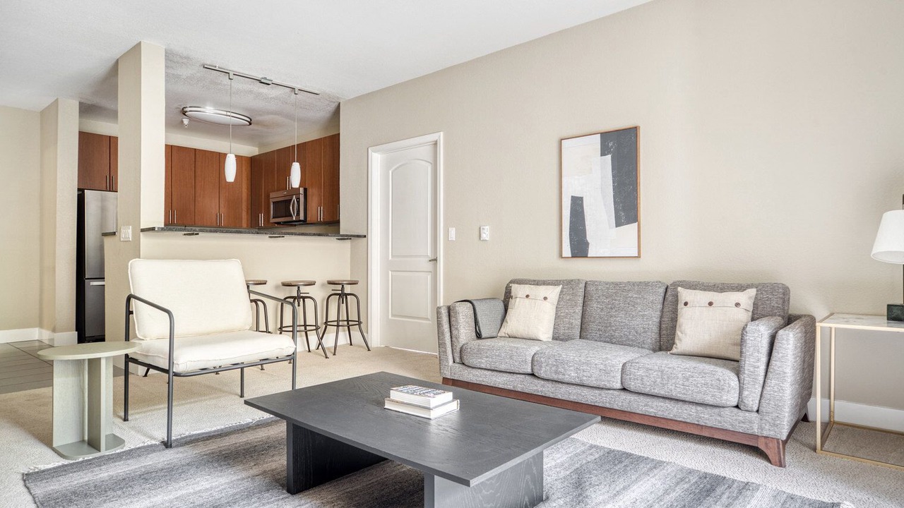 Photo of Livingroom in East San Mateo