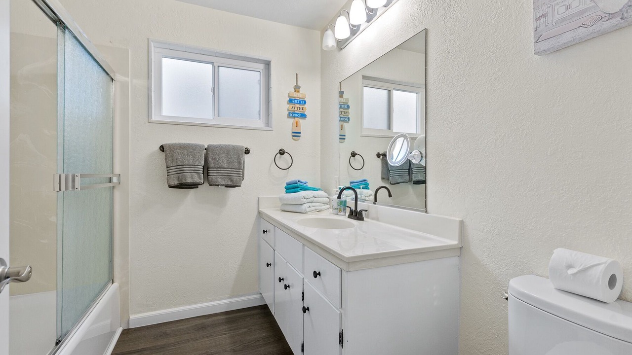Photo of Bathroom in Moss Beach