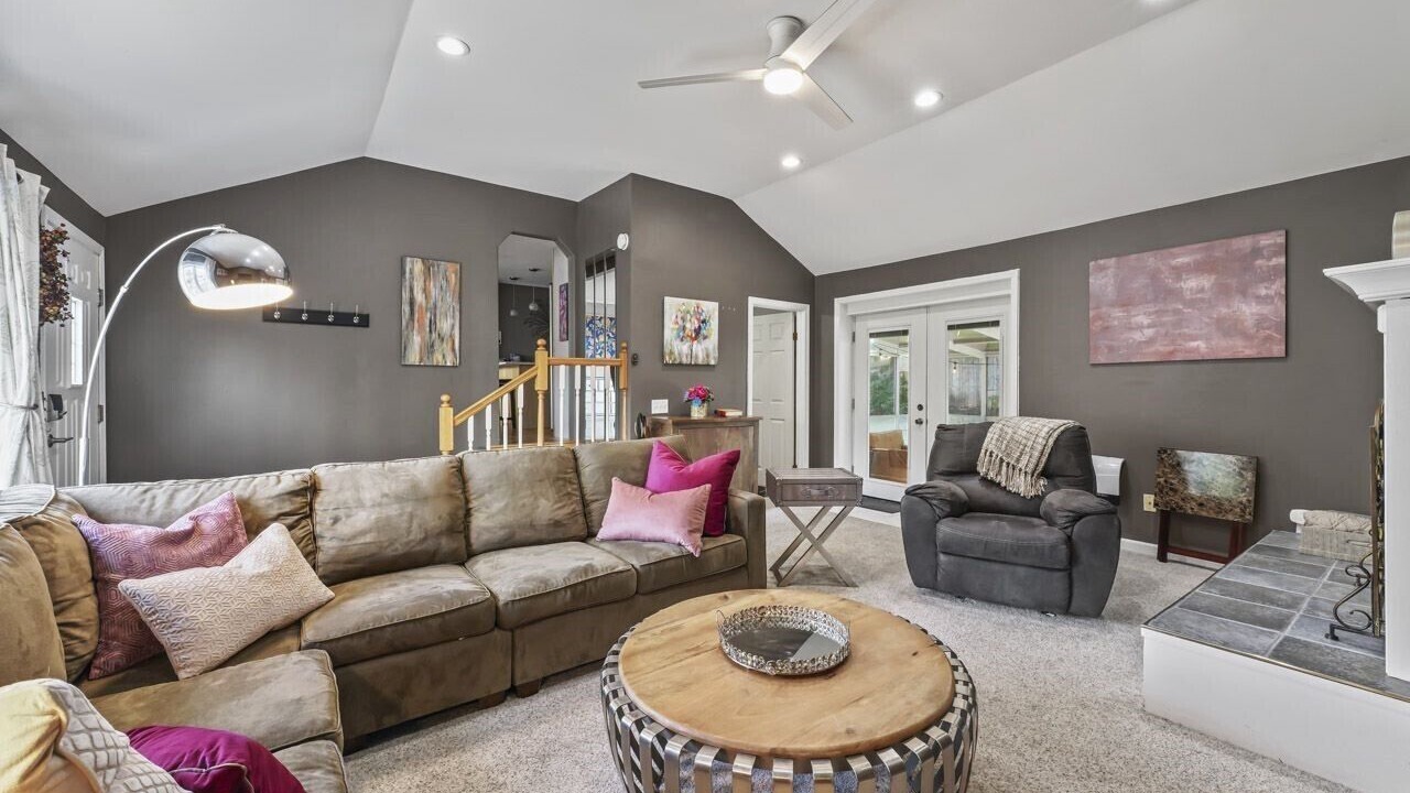 Photo of Livingroom in Clifton Park