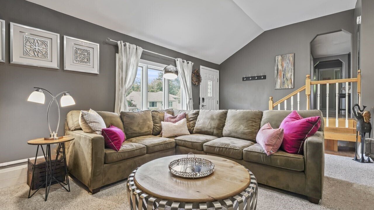 Photo of Livingroom in Clifton Park