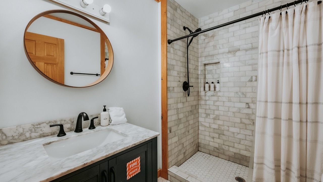 Photo of Bathroom in Chalet Village