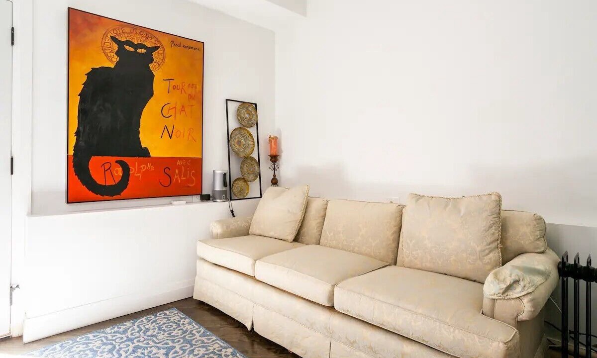 Photo of Livingroom in Wicker Park