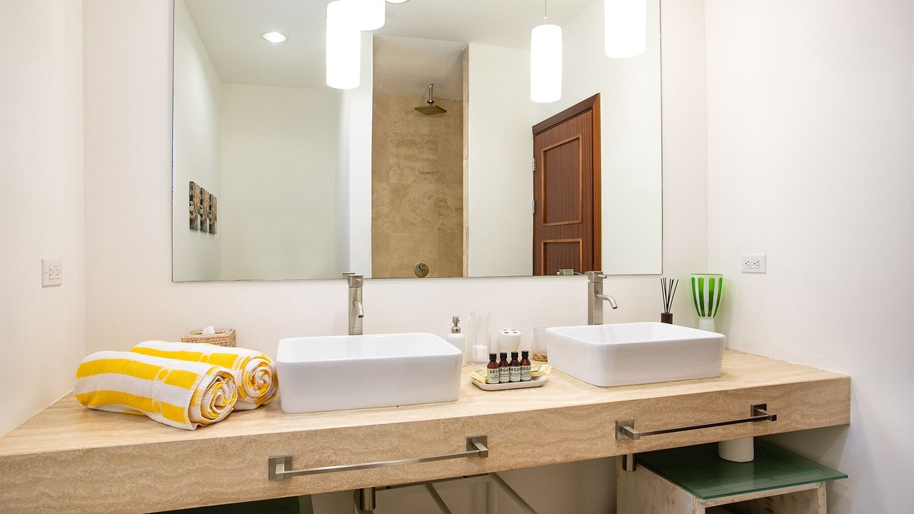 Photo of Bathroom in Maho