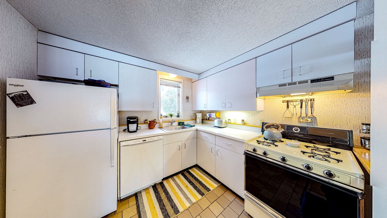Photo of Kitchen in Stowe Area