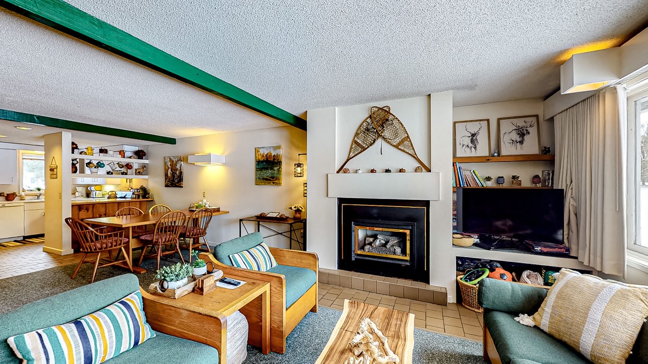 Photo of Livingroom in Stowe Area