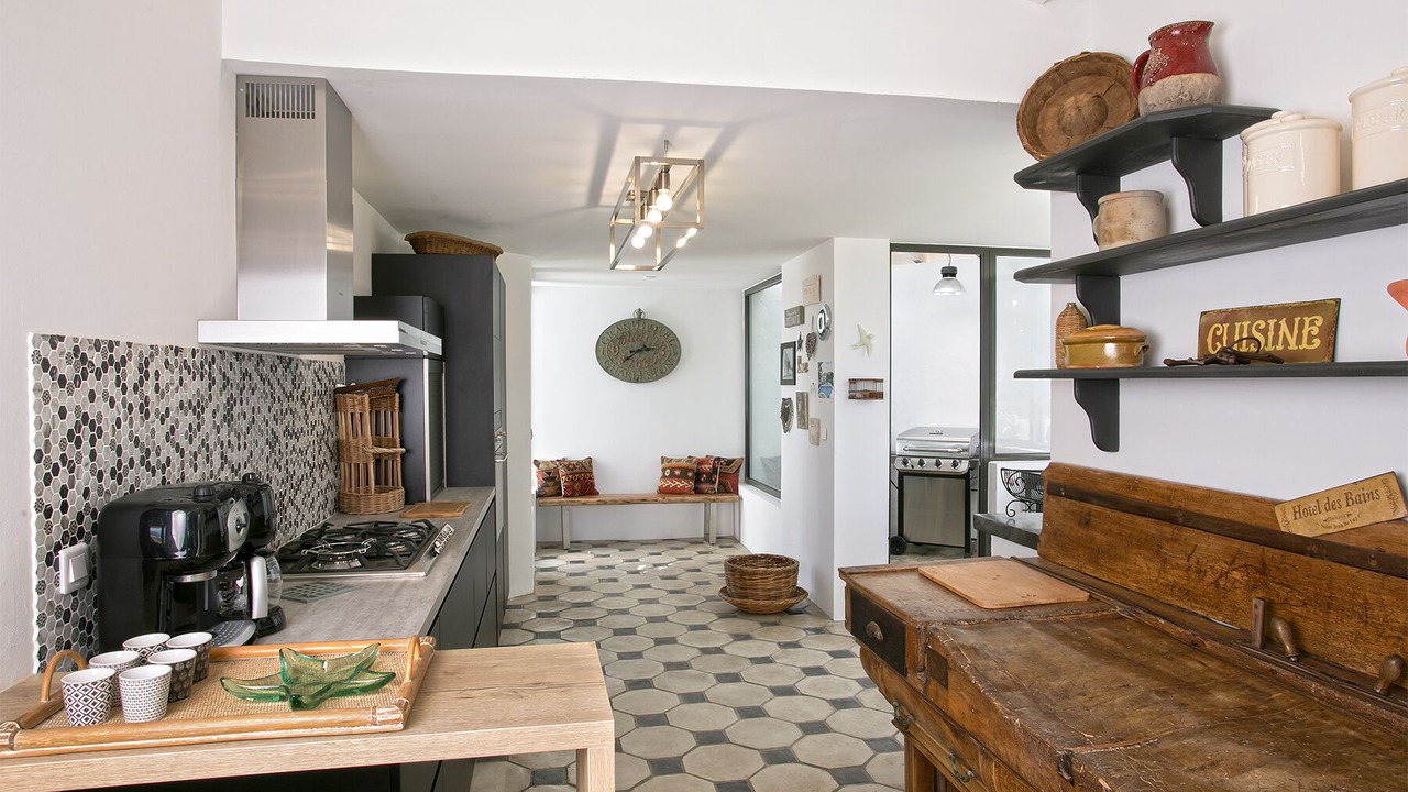 Photo of Kitchen in Nettle Bay