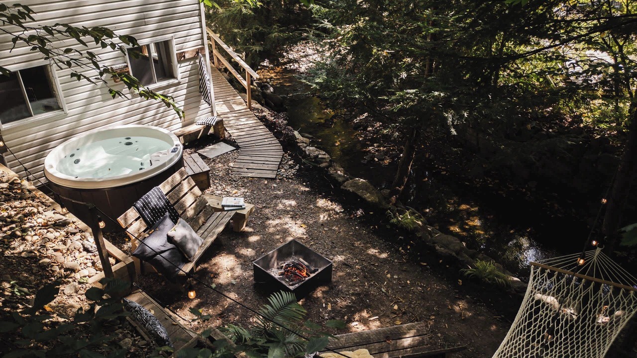 Photo of Patio Balcony in Potton