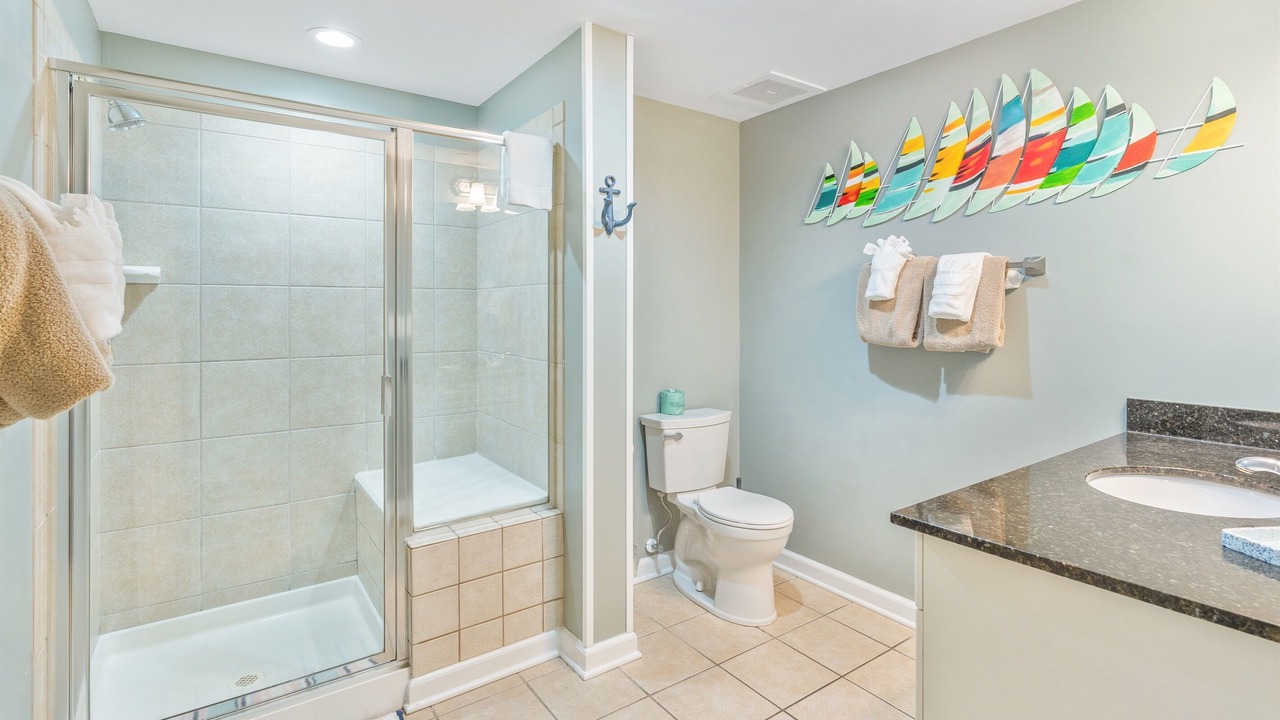 Photo of Bathroom in Arcadian Shores