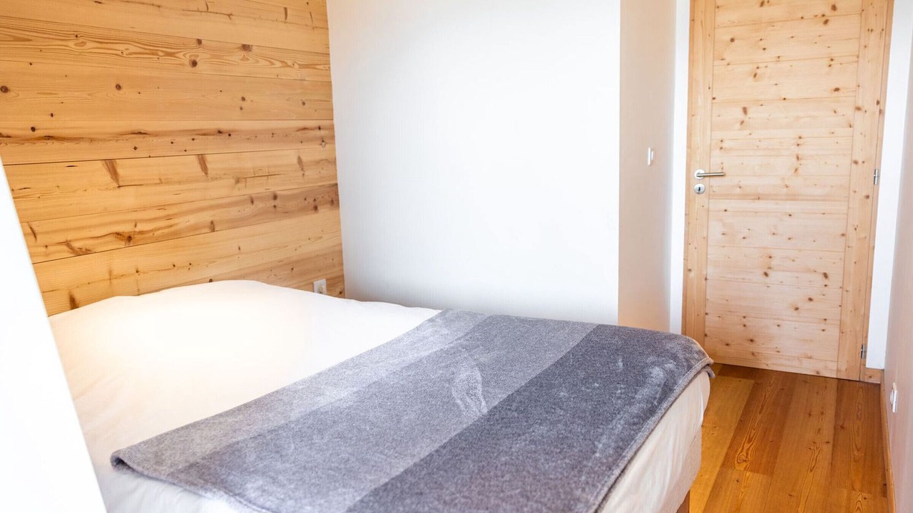 Photo of Bedroom in Viel-Alpe