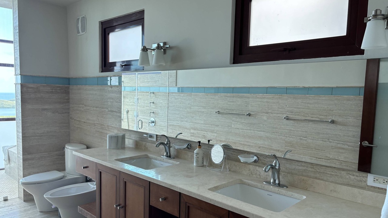 Photo of Bathroom in Cabezas