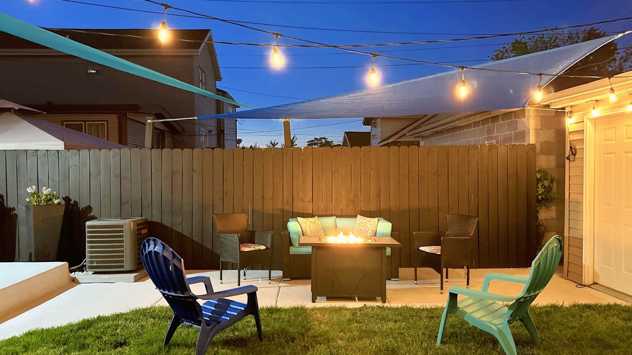 Photo of Outdoor in Irving Park