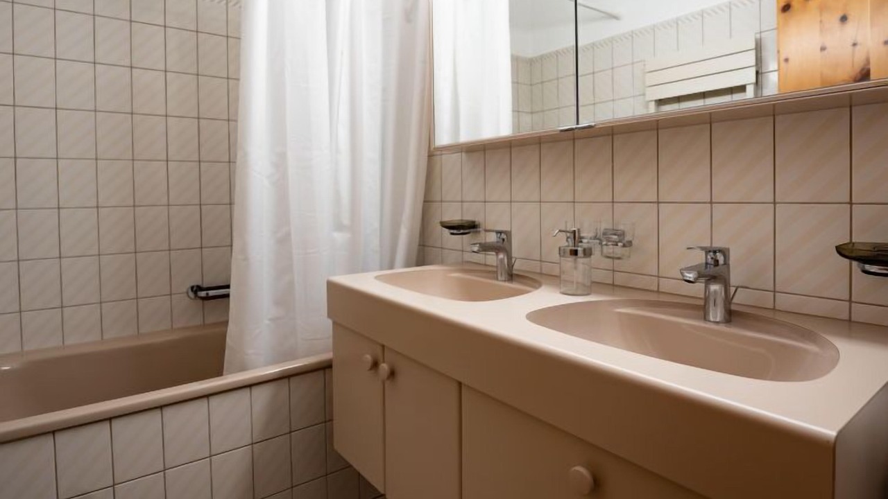 Photo of Bathroom in Sils-Maria
