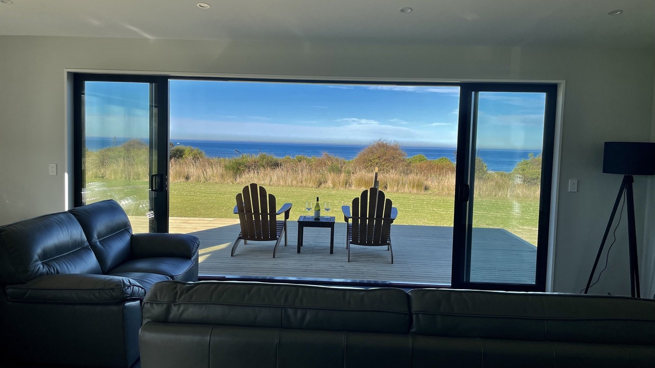 Photo of Livingroom in Surat Bay