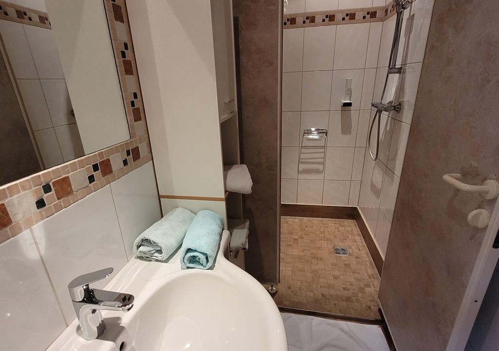 Photo of Bathroom in Gleiming