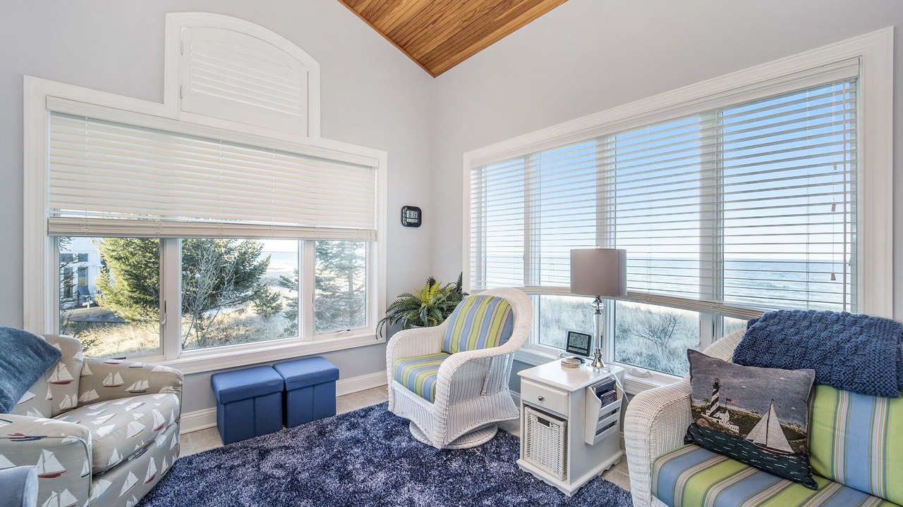 Photo of Livingroom in Manistee