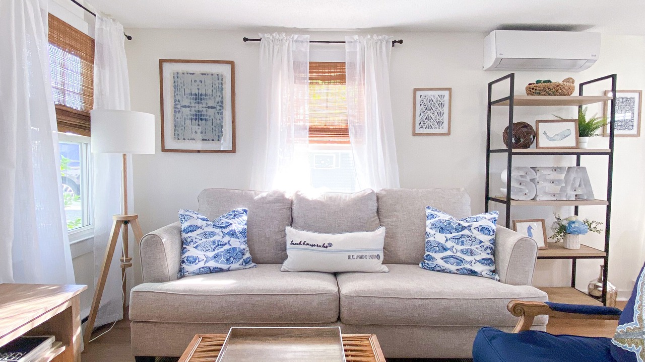 Photo of Livingroom in Clinton