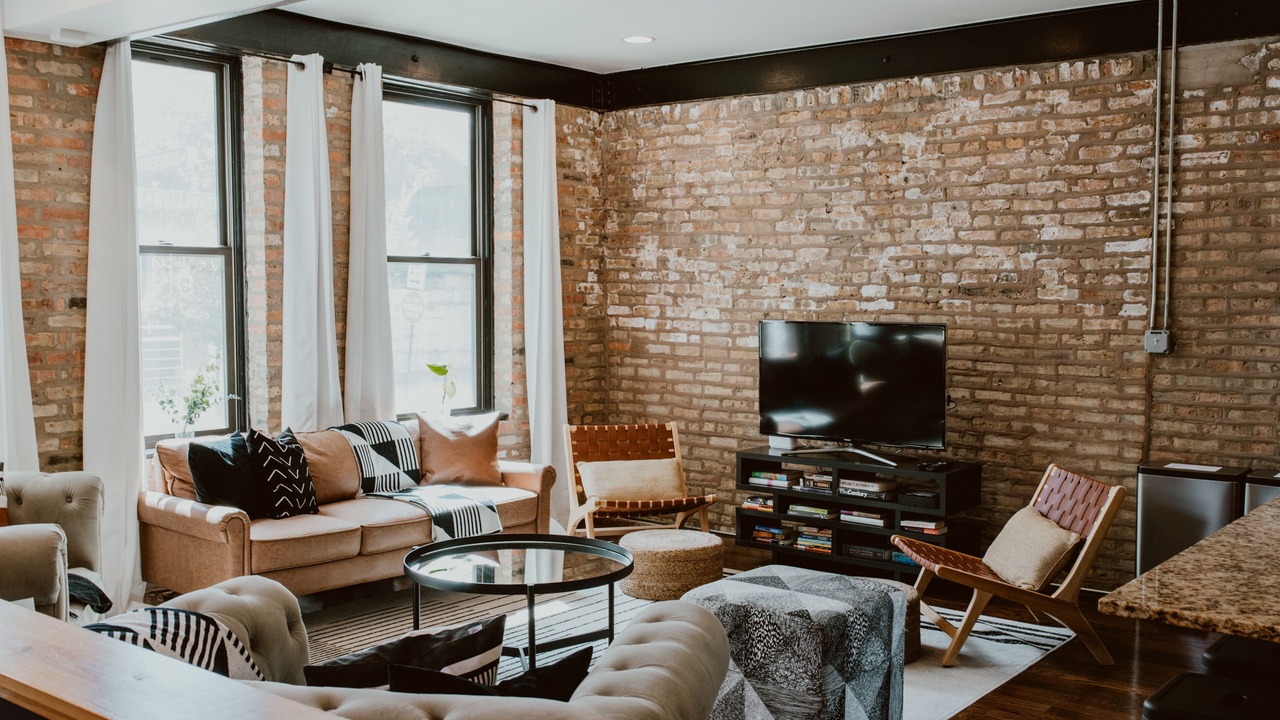Photo of Livingroom in West Lakeview