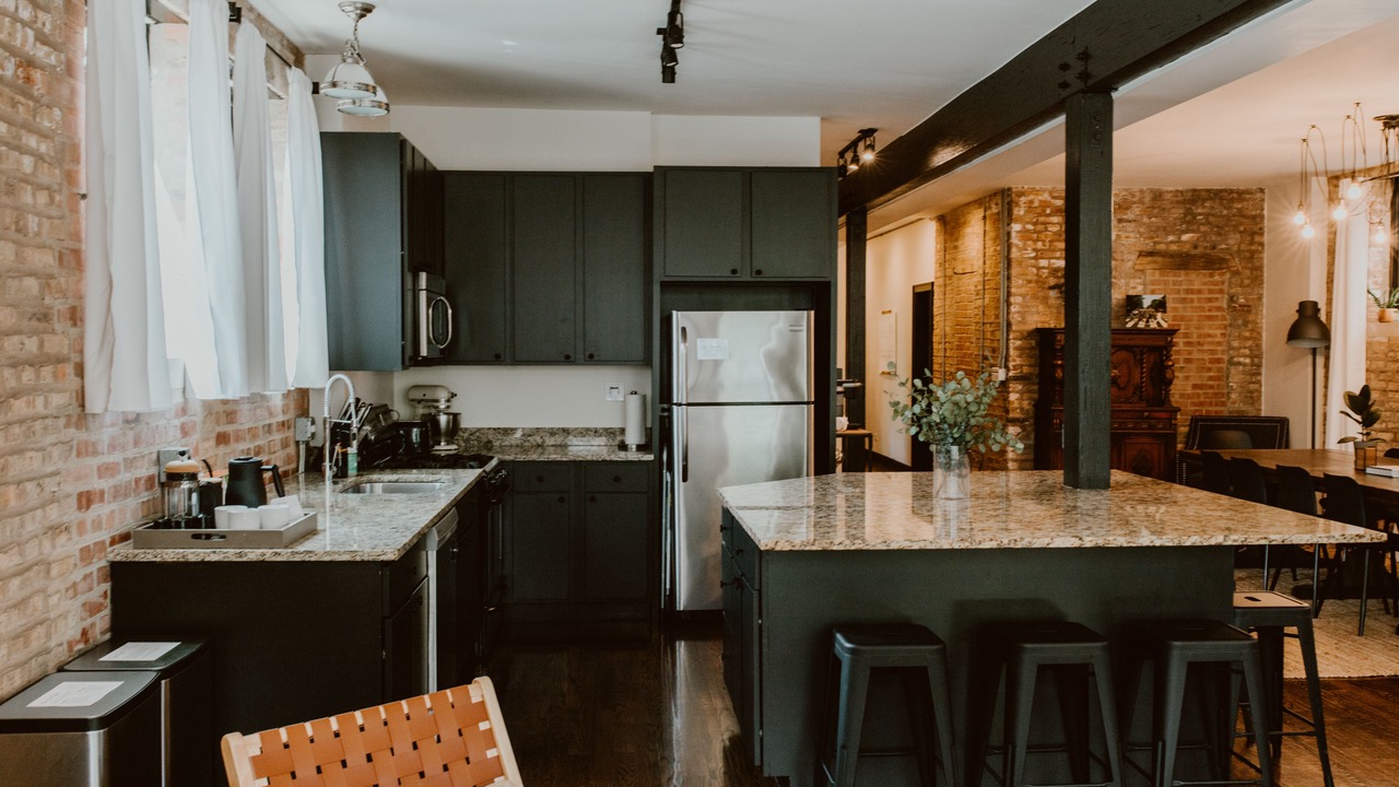 Photo of Kitchen in West Lakeview