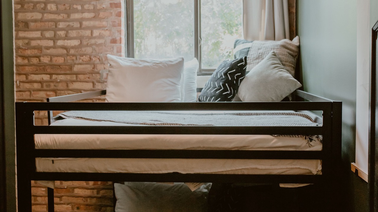 Photo of Bedroom in West Lakeview
