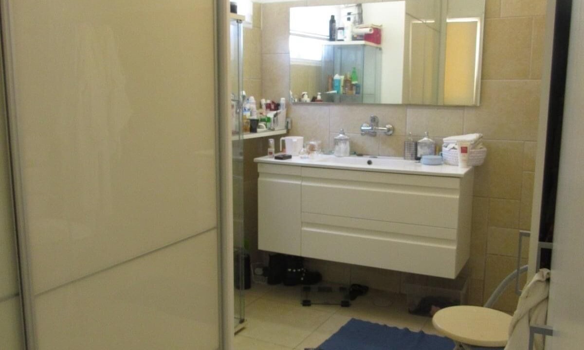 Photo of Bathroom in Netanya