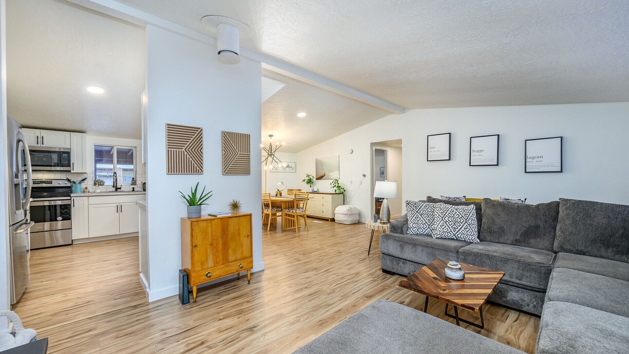 Photo of Livingroom in Three Rivers