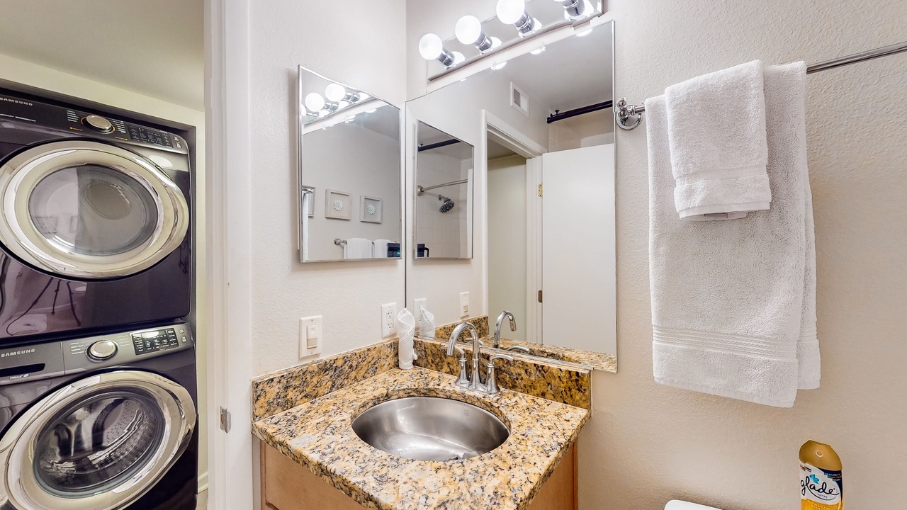 Photo of Bathroom in Playa Del Rey