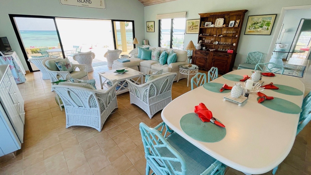 Photo of Bedroom in Savannah Sound