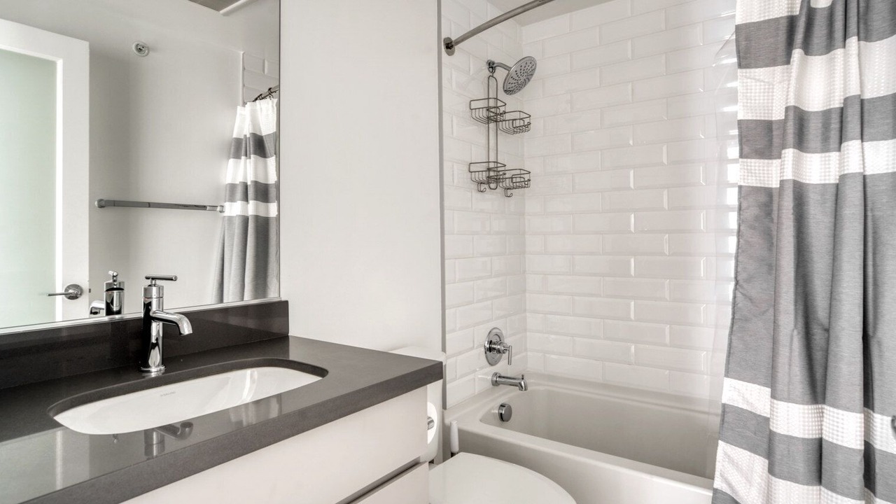 Photo of Bathroom in Sharon Heights